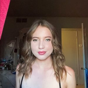 Meet your Posher, Jazmine